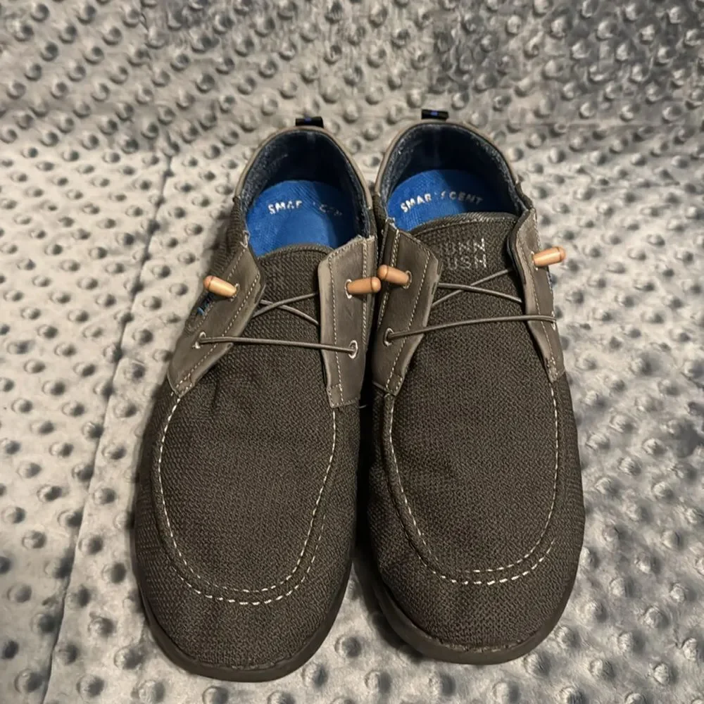Men’s Nunn Bush Casual Slip-On’s.   WIDE